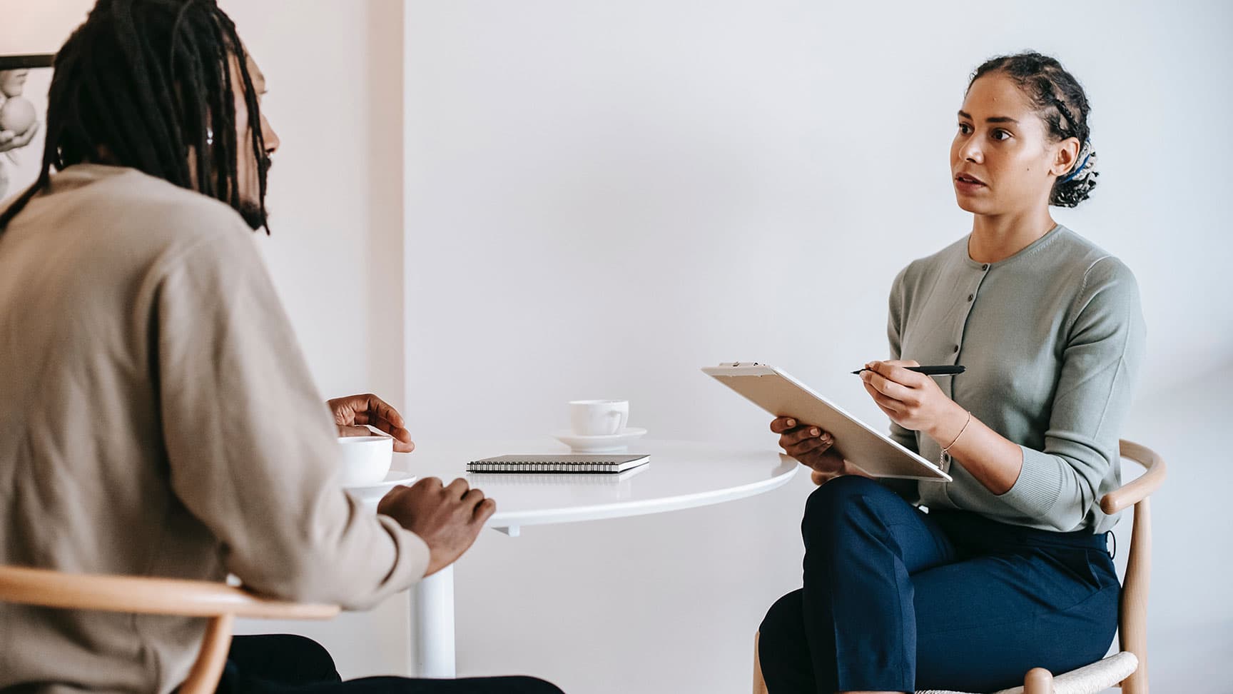 Management-consultant